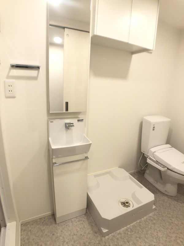 洗面設備　※全て別号室のお写真。内装等参考にしてください。