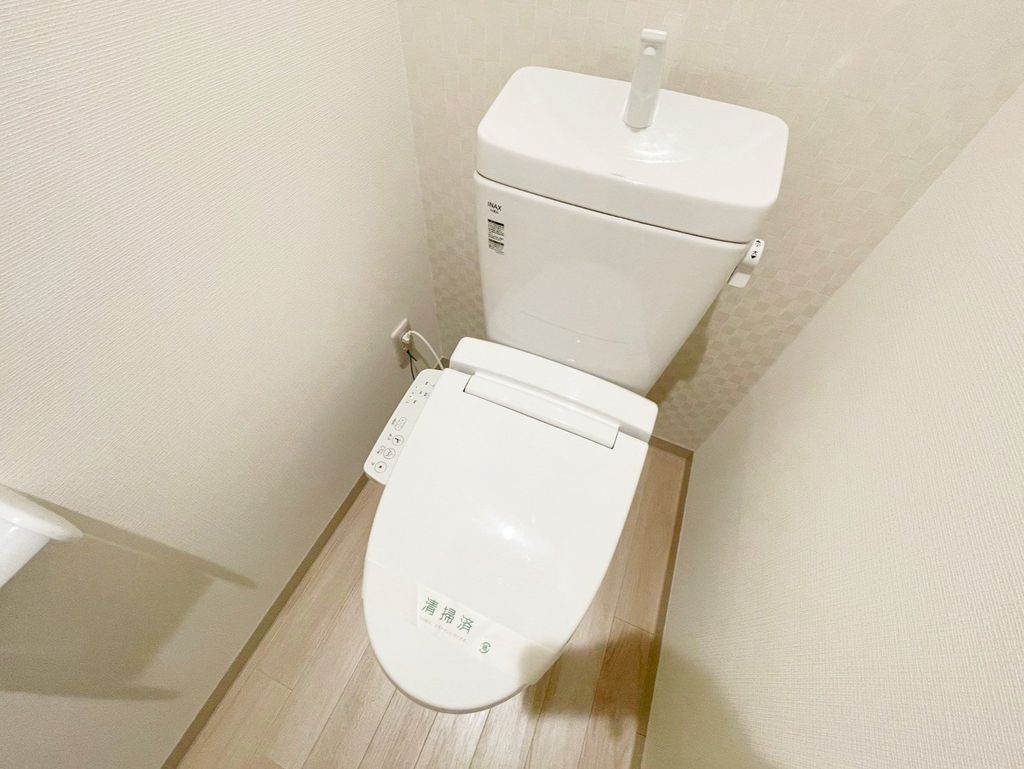 トイレ　トイレ