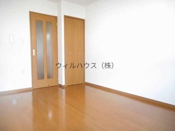 その他部屋・スペース　明るい洋室！