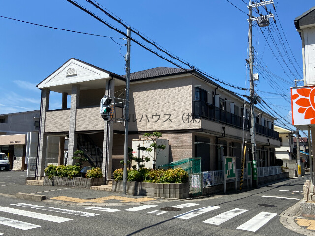 建物外観　駅近！