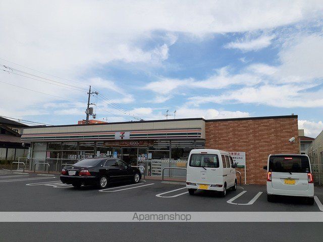 コンビニ　セブンイレブン青江一丁目店（コンビニ）まで240m