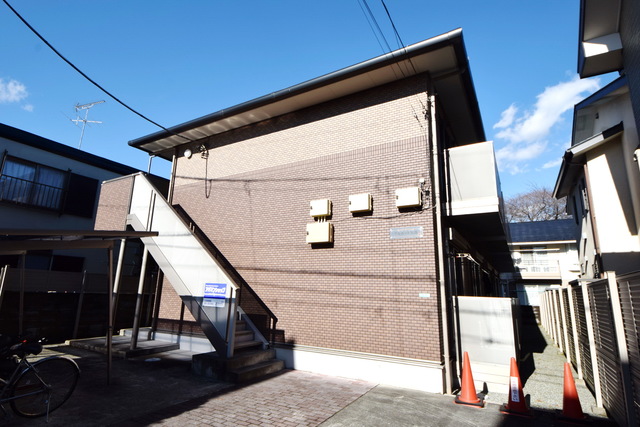建物外観　～青い空、気持ちいいっ～