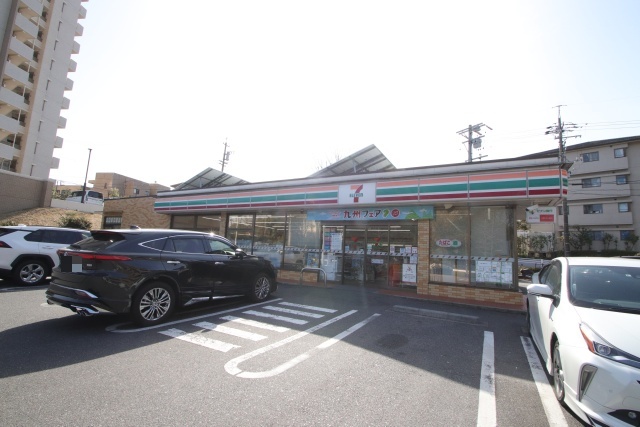 コンビニ　セブン-イレブン 長久手蟹原店（コンビニ）まで200m