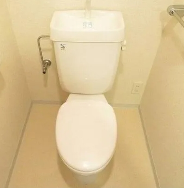 トイレ　別部屋参考写真