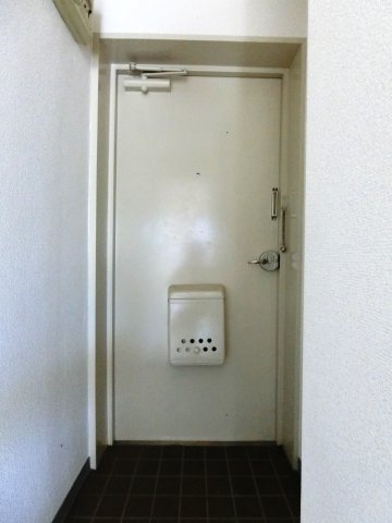 玄関　同物件内参考画像
