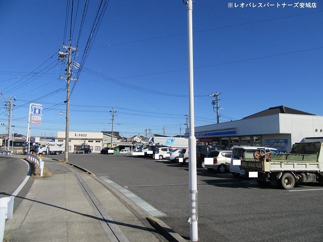 コンビニ　ローソン安城古井店（コンビニ）まで630m