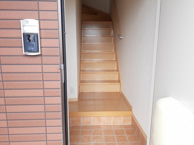 玄関　明るい玄関です