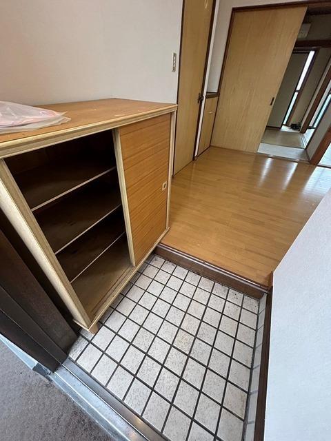 満寿田ハイツの玄関写真