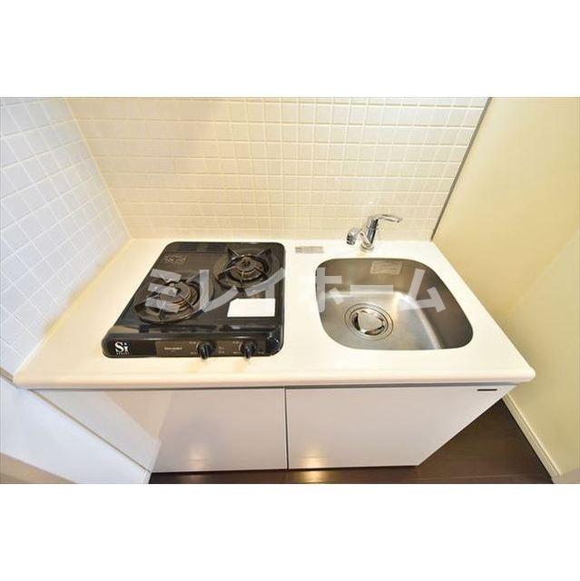 キッチン　同建物内、別のお部屋の参考写真になります。