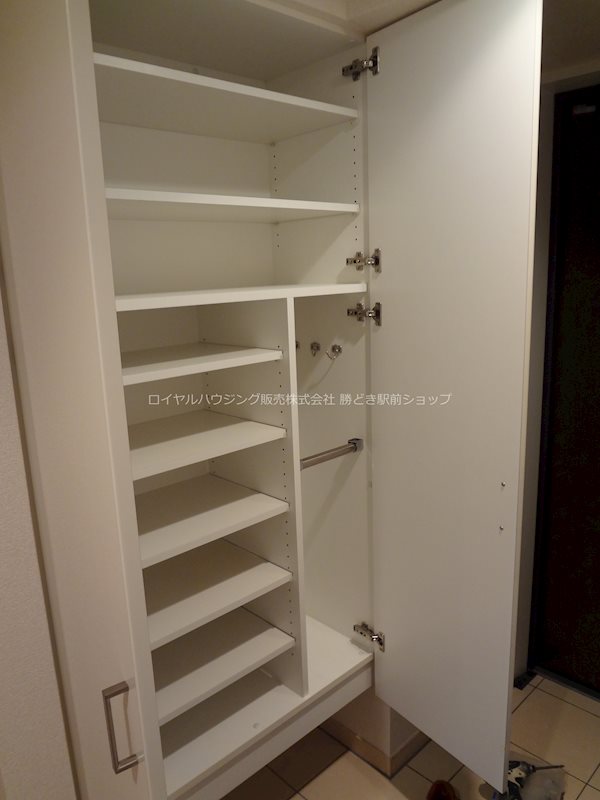 玄関　別部屋参考写真