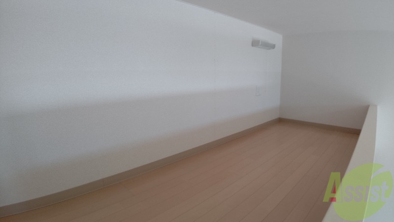 その他部屋・スペース　ロフトはこちら。寝室としても荷物置きとしても使える広さです。