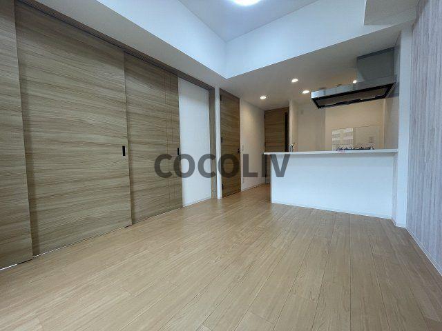居室・リビング　同物件別部屋写真