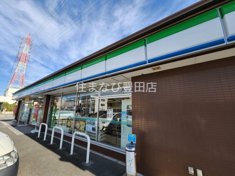 コンビニ　ファミリーマート刈谷末広店（コンビニ）まで398m
