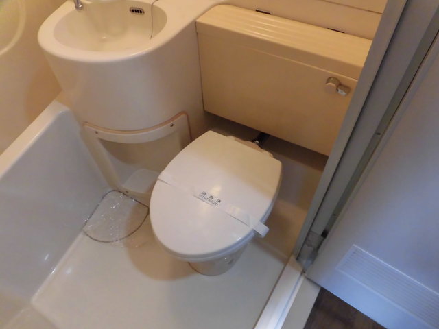 トイレ　清潔感のあるトイレです。