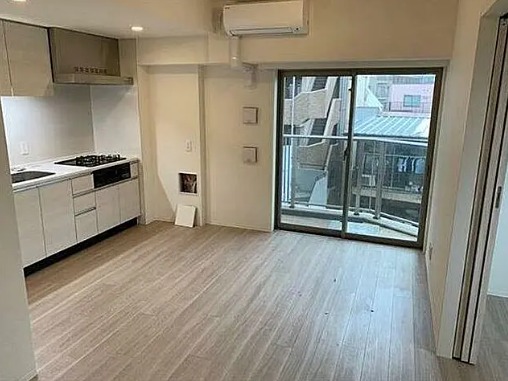 居室・リビング　※別部屋の参考写真です。