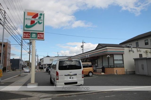 コンビニ　セブン－イレブン名古屋春田４丁目店（コンビニ）まで202m