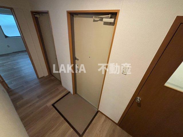オネスト堂ヶ芝の玄関写真