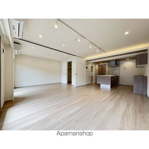 グランハイツ瀬田Southの居間写真