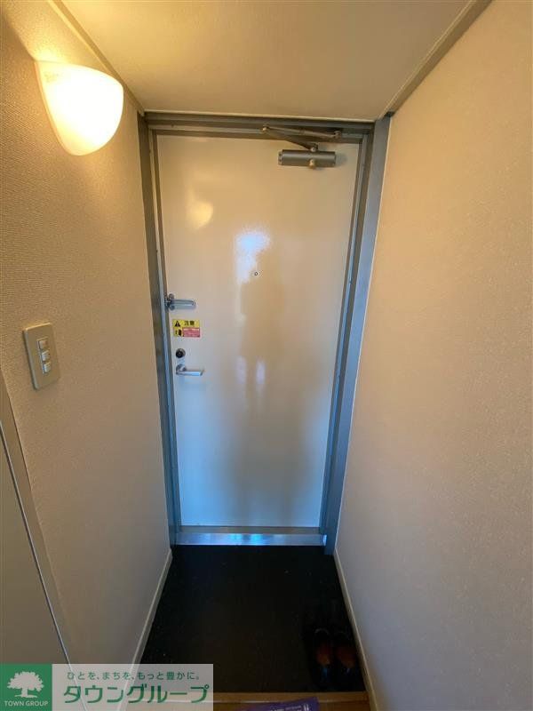 レオパレスけやきの玄関写真