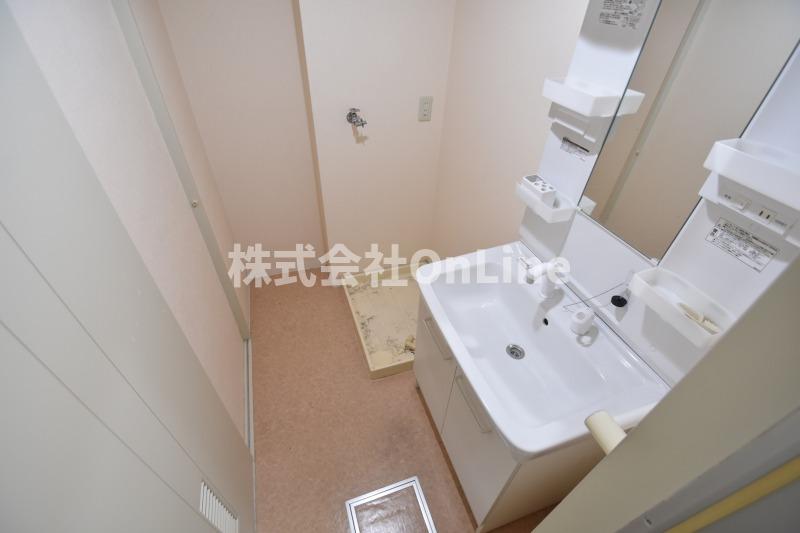 近鉄けいはんな線 吉田駅 徒歩4分 7階建 築34年の内装写真