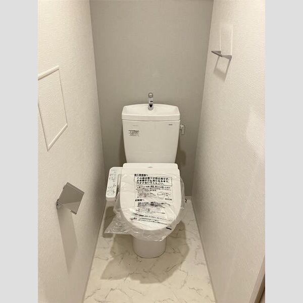 西鉄貝塚線 名島駅 徒歩7分 7階建 築3年のトイレ写真