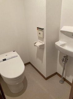 ジェラ恵比寿レジデンス 801号室 8階のトイレ写真