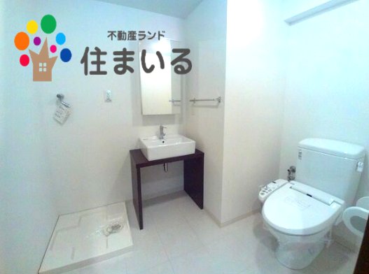 名鉄西尾線 桜井駅 徒歩15分 3階建 築18年の内装写真