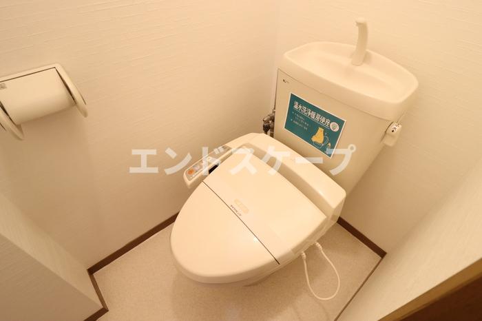ＪＲ両毛線 伊勢崎駅 徒歩22分 2階建 築29年のトイレ写真