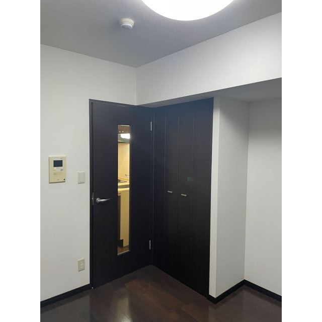ロアール溝口駅前の居間写真