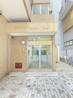 勝山ビルの外観写真