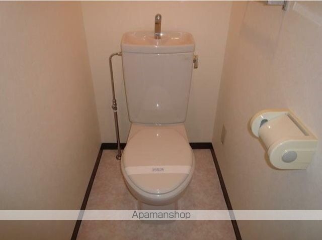 キャピタルステートのトイレ写真