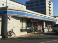 コンビニ　ローソン 下新庄六丁目店（コンビニ）まで331m