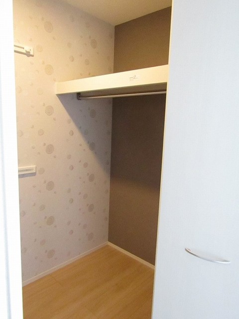 収納　同一物件別部屋写真