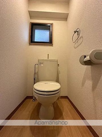 西鉄天神大牟田線 西鉄平尾駅 徒歩5分 10階建 築25年のトイレ写真