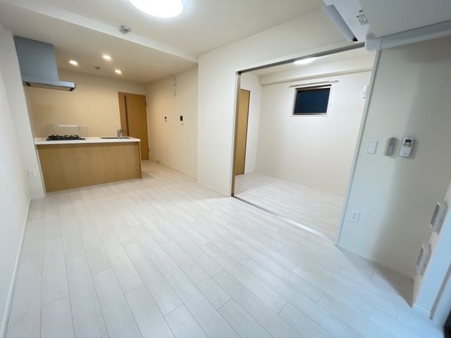 White Lord 錦の居間写真