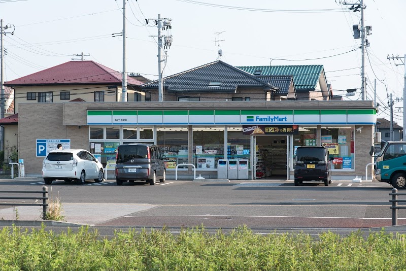 コンビニ　ファミリーマートあすと長町店（コンビニ）まで271m