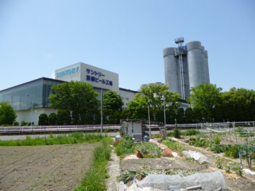 その他　サントリー〈天然水のビール工場〉京都ブルワリー（その他）まで587m