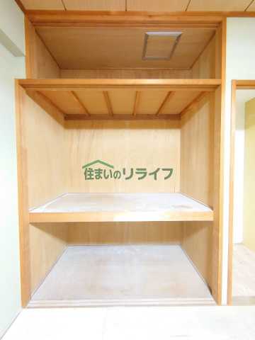 収納　湯島台レジデンス