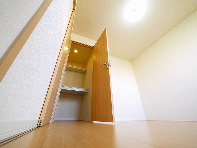 収納　コンパクトなキッチンで掃除もラクラク
