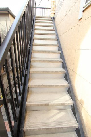 エントランス　同タイプ参考写真です。