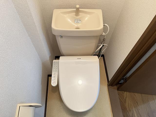 トイレ　トイレ