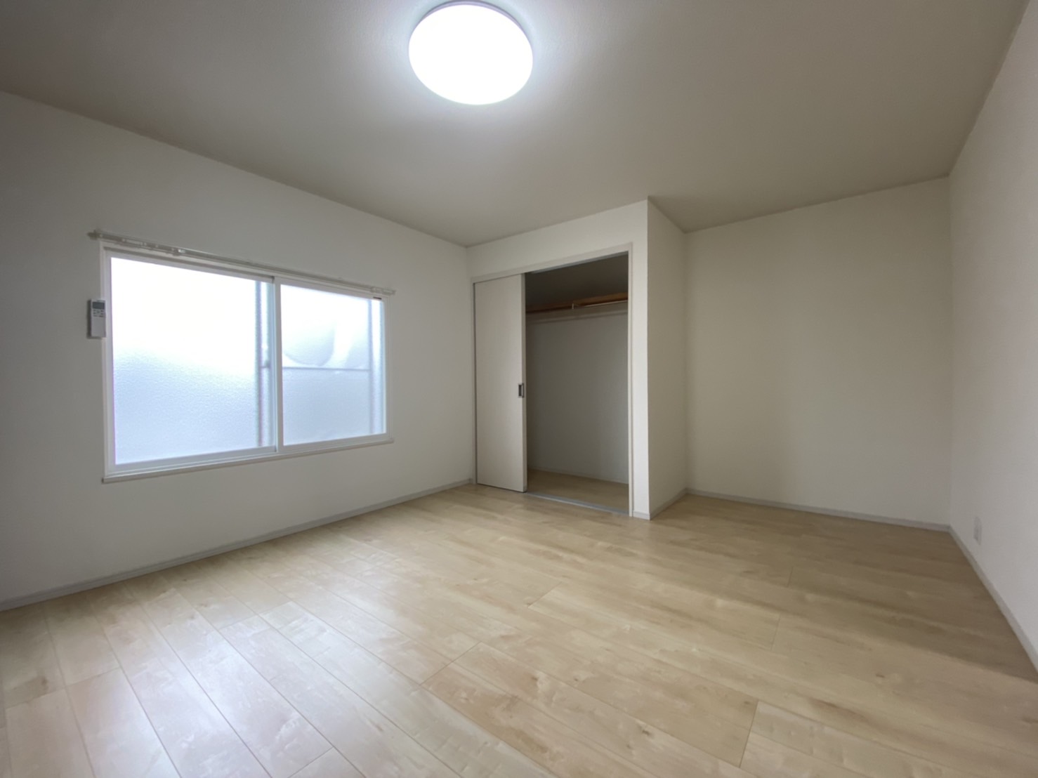 収納　9洋クローゼット