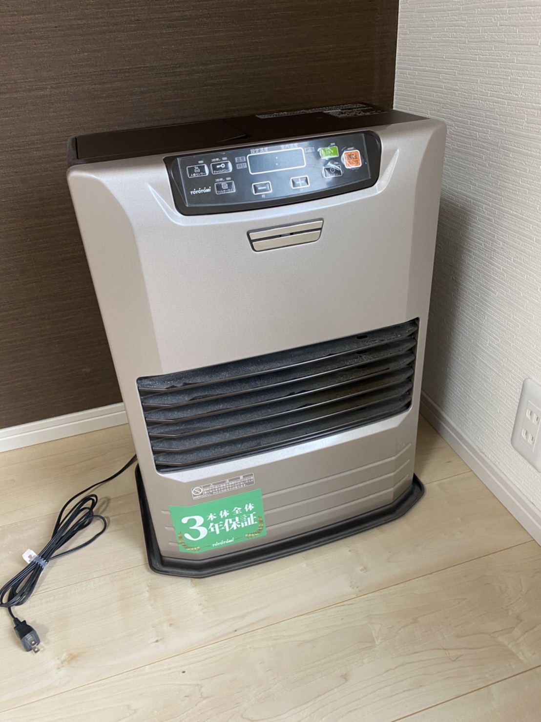 その他設備　FFストーブ