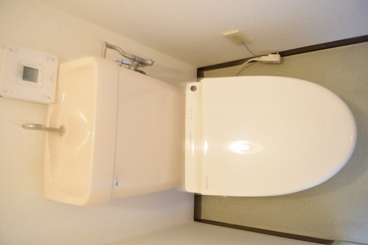 直希マンションのトイレ写真