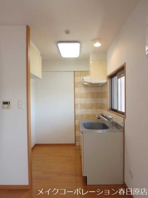 キッチン　写真は同型タイプ