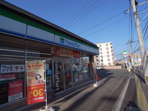 コンビニ　ファミリーマート 福岡屋形原三丁目店（コンビニ）まで415m