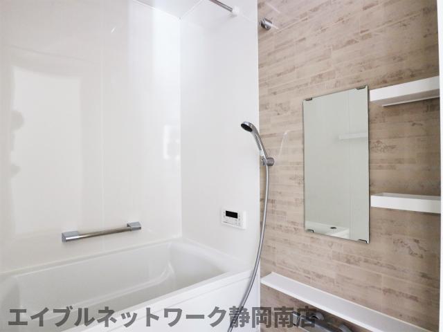 バス・シャワールーム　同イメージ