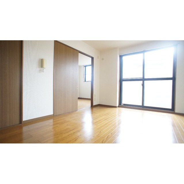 居室・リビング　リビング