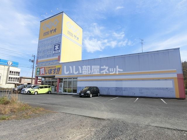 【津市栗真町屋町のアパートのレンタルビデオ】