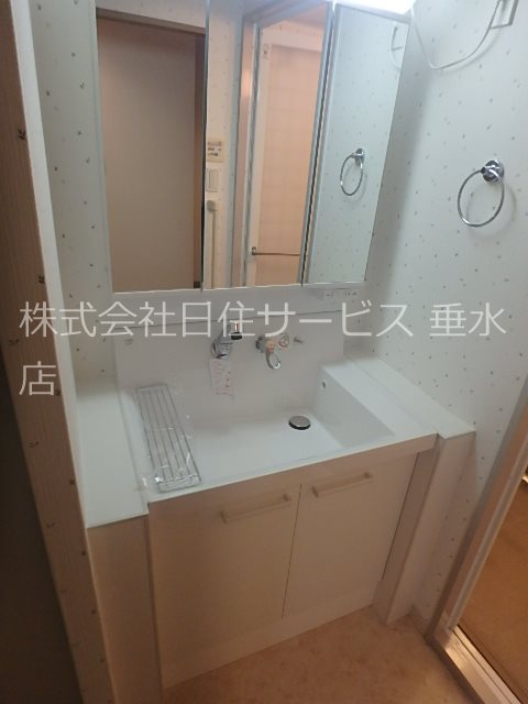 【アスピア明石南館の洗面設備】